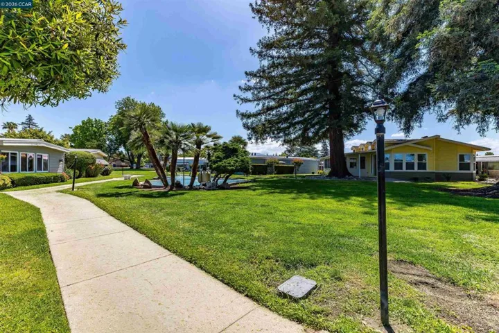 2368 Dalis Drive, Concord, California 94520