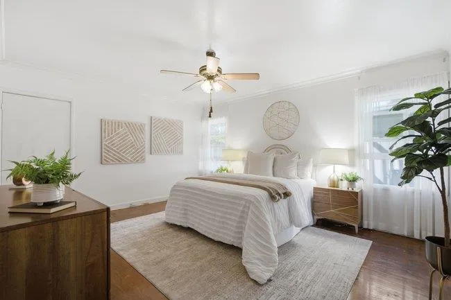 312 E Oakwood Boulevard, Redwood City, California 94061