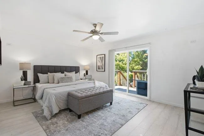 312 E Oakwood Boulevard, Redwood City, California 94061