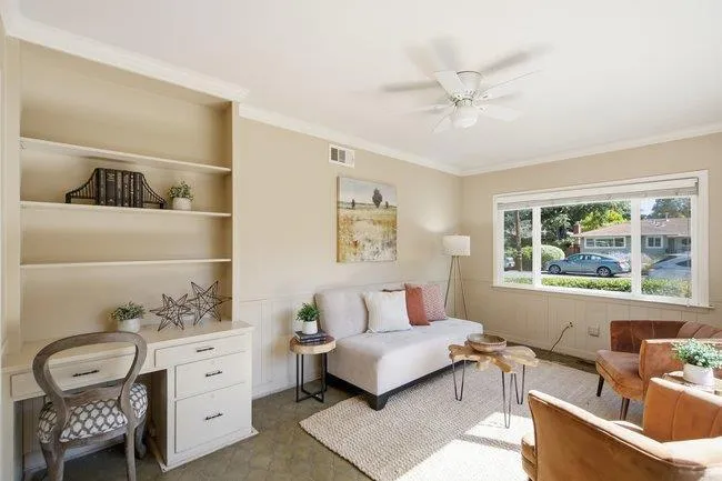 312 E Oakwood Boulevard, Redwood City, California 94061