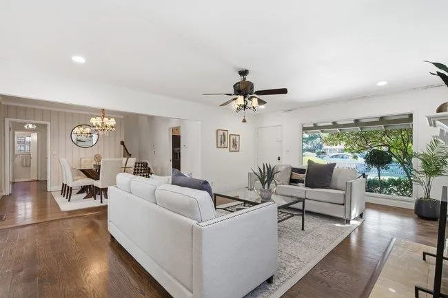 312 E Oakwood Boulevard, Redwood City, California 94061