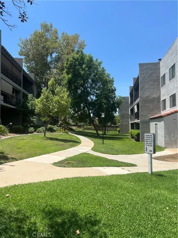 234 E Fern Avenue 106, Redlands, California 92373