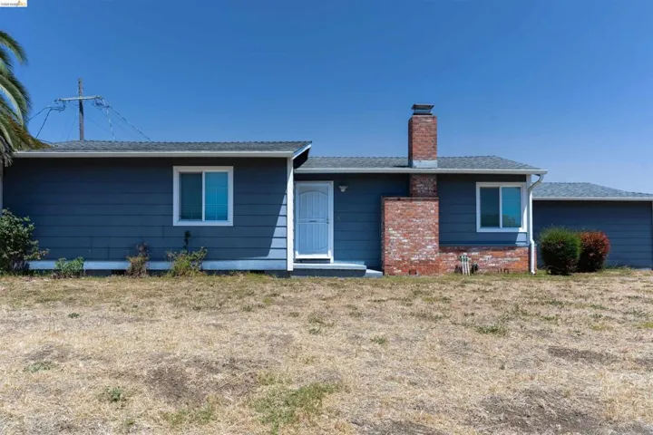 103 Dieninger St., Vallejo, California 94589