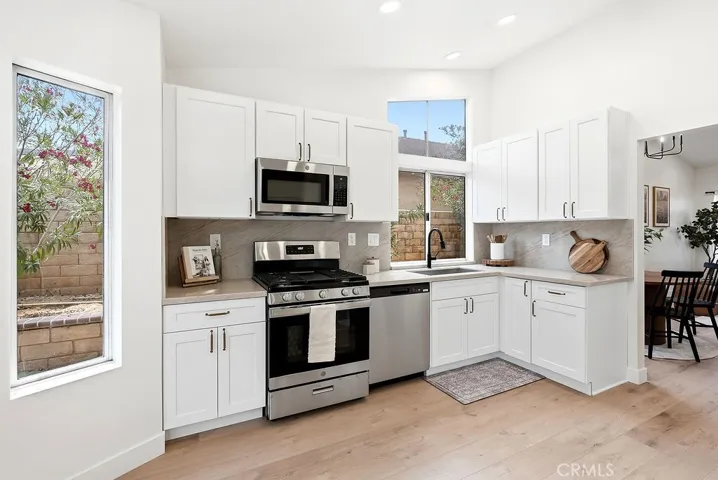 3202 Angeleno Place, Palmdale, California 93551