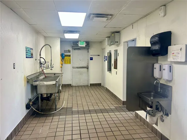 743 E Main, San Luis Obispo, California 93454