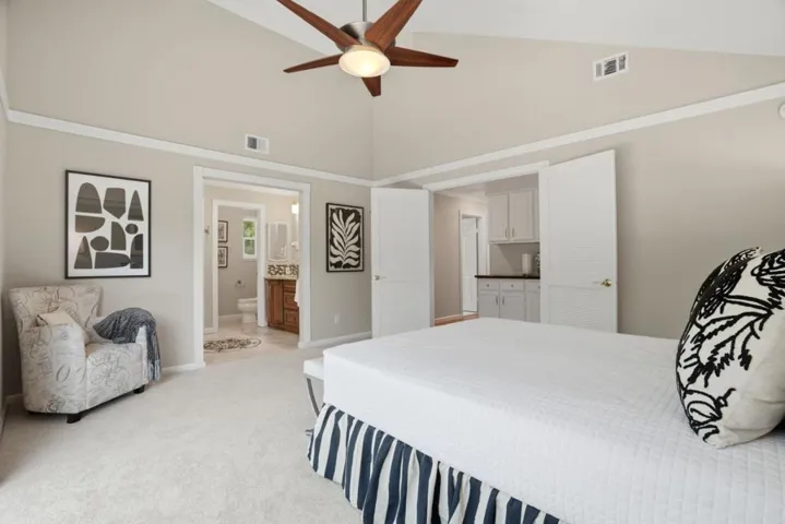 6585 Rolling Oaks Drive, San Jose, California 95120