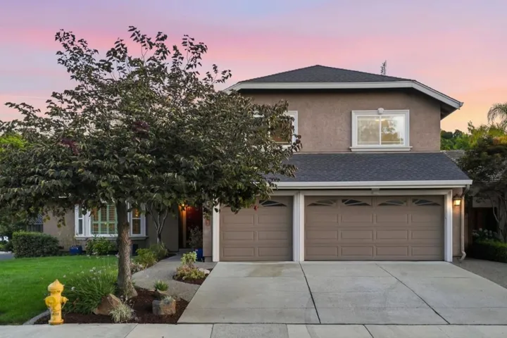 6585 Rolling Oaks Drive, San Jose, California 95120