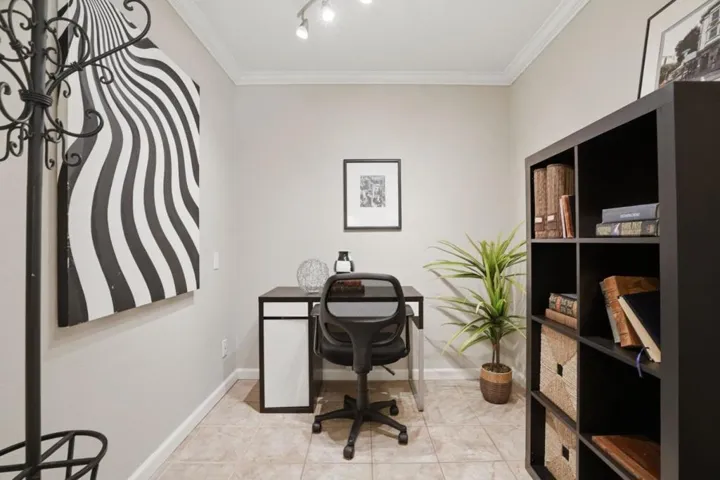 6585 Rolling Oaks Drive, San Jose, California 95120