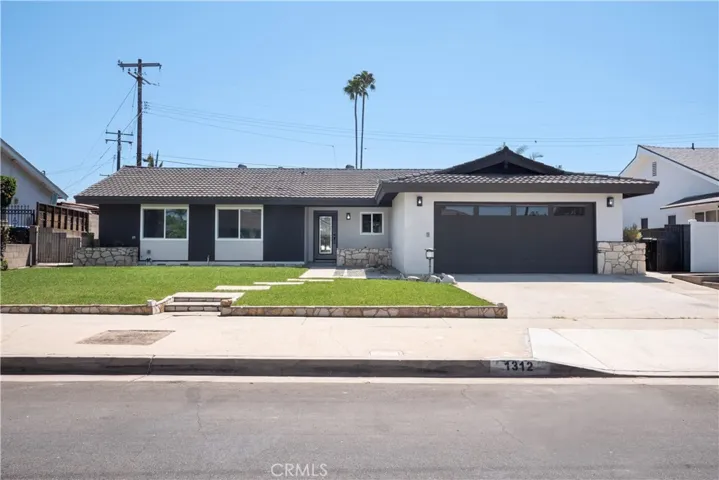 1312 Fairplain, Whittier, California 90601