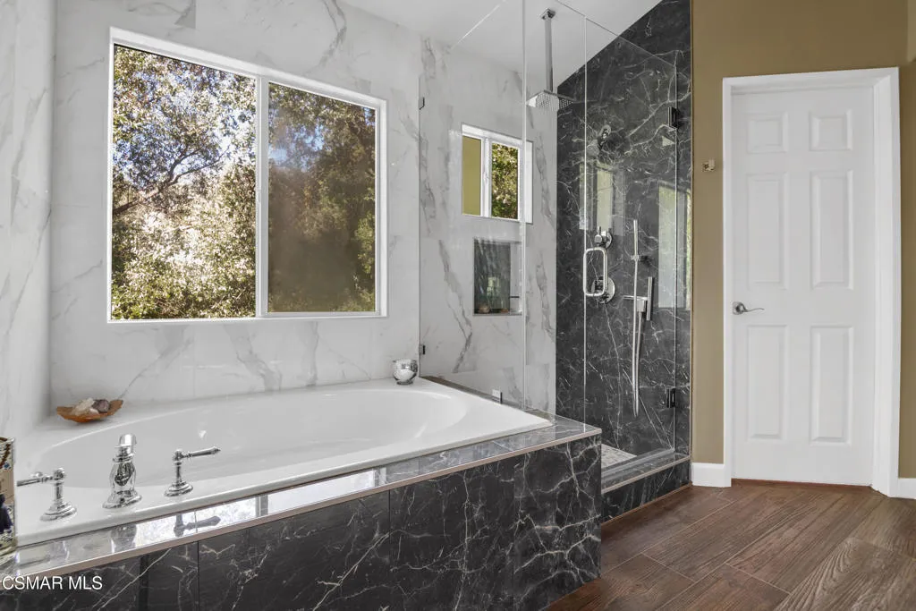 Upstairs Primary Bath