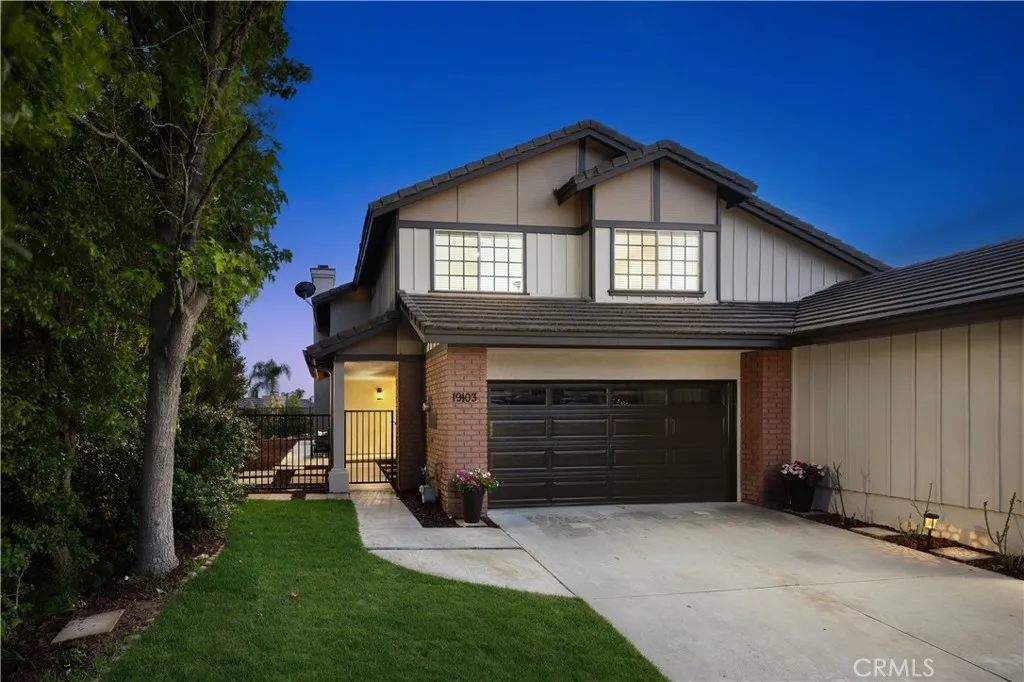 Beautiful 3 Bedroom Home in the Desirable Portola Hills Community!