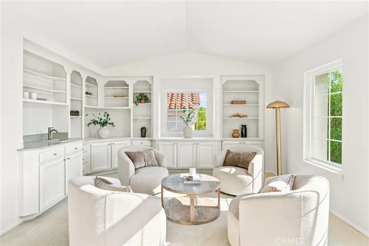 29572 Michelis, Laguna Niguel, California 92677
