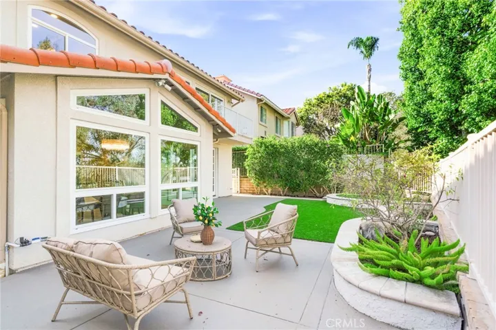 29572 Michelis, Laguna Niguel, California 92677