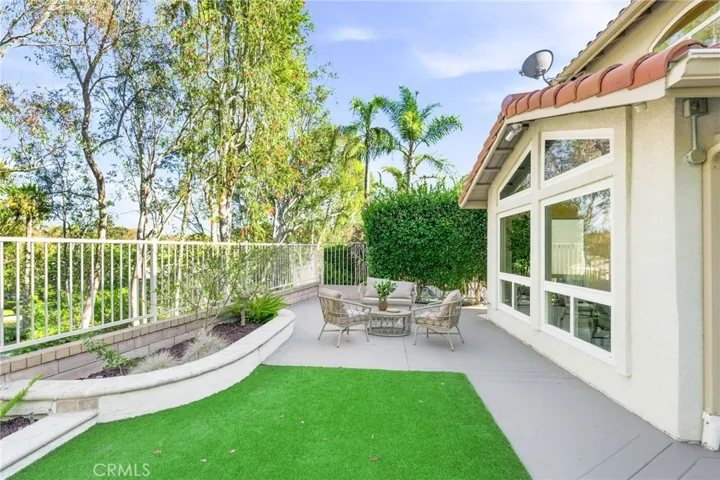 29572 Michelis, Laguna Niguel, California 92677