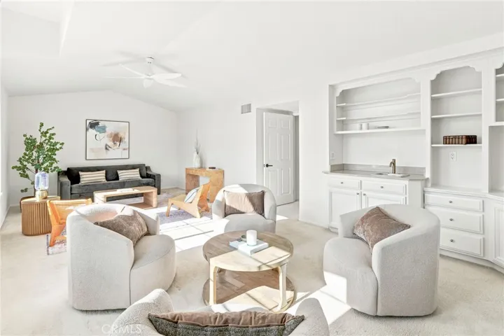 29572 Michelis, Laguna Niguel, California 92677