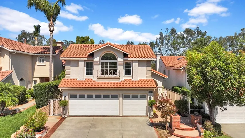 29572 Michelis, Laguna Niguel, California 92677