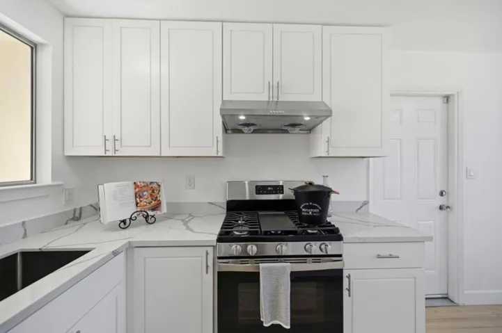 1114 San Anselmo Avenue, Millbrae, California 94030