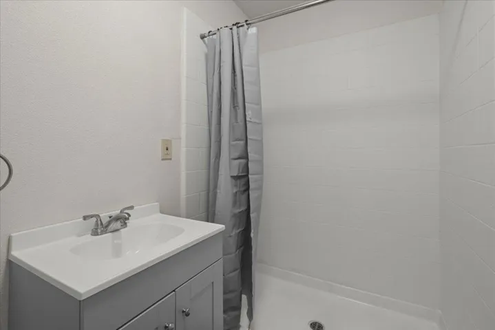 111 5th Street, Gilroy, California 95020