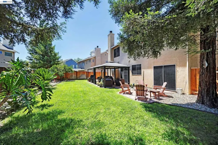 333 Glenbriar Cir, Tracy, California 95377