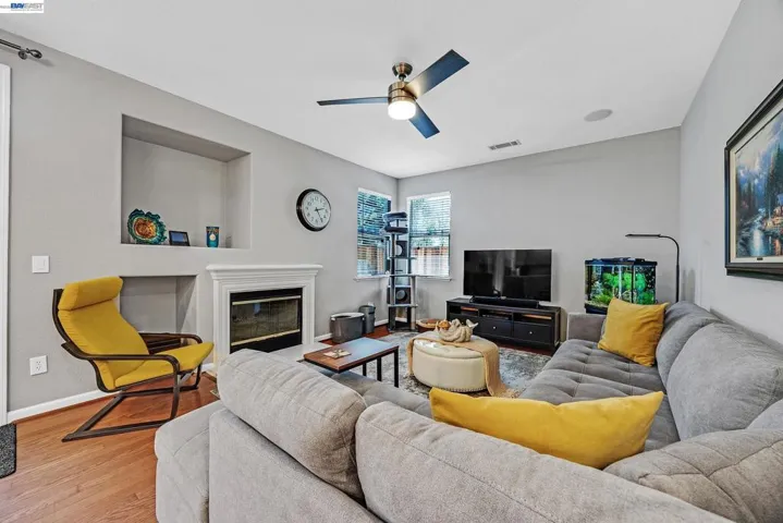 333 Glenbriar Cir, Tracy, California 95377