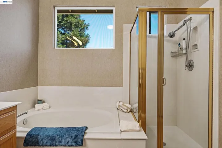 333 Glenbriar Cir, Tracy, California 95377