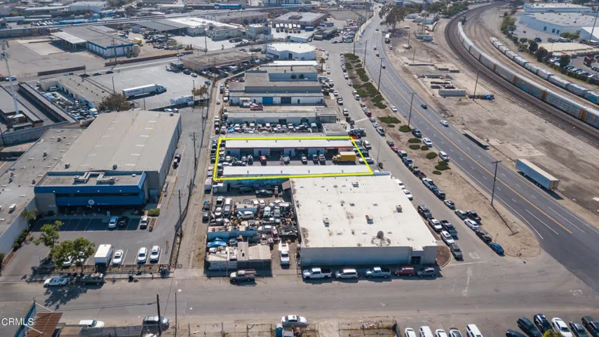 820 & 830 5th Street Oxnard-202