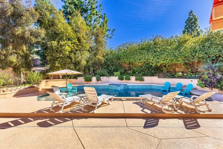 private yard