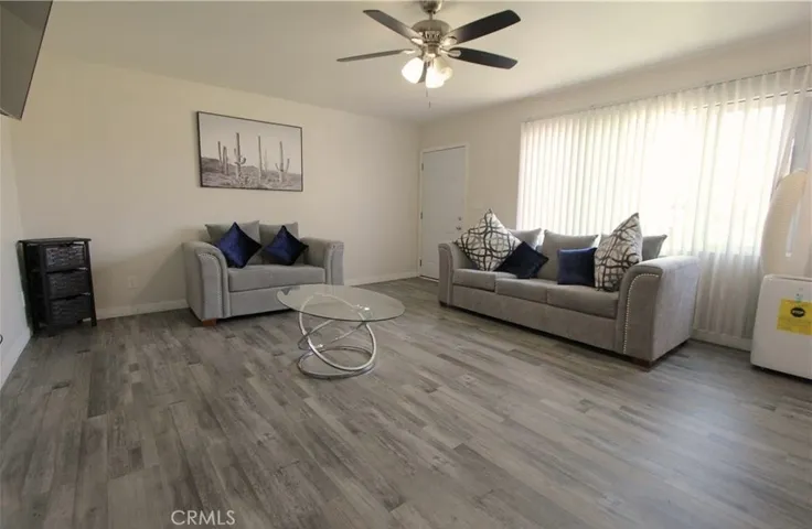 4822 Live Oak St, Cudahy, California 90201
