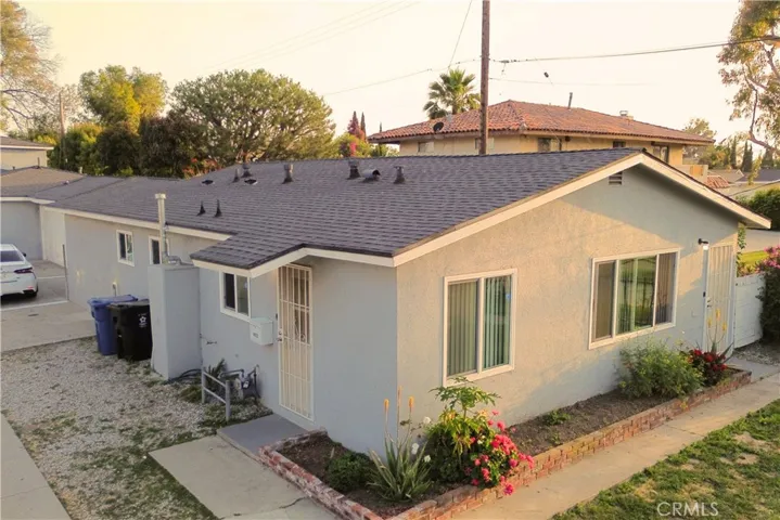 4822 Live Oak St, Cudahy, California 90201