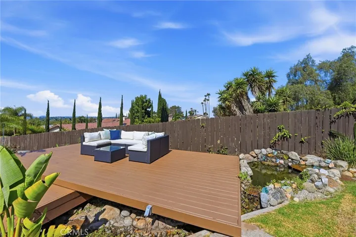 1931 Warmlands Avenue, Vista, California 92084