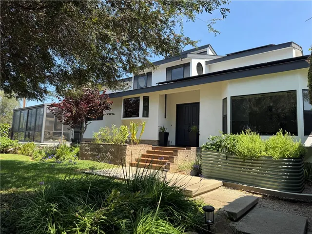 1931 Warmlands Avenue, Vista, California 92084