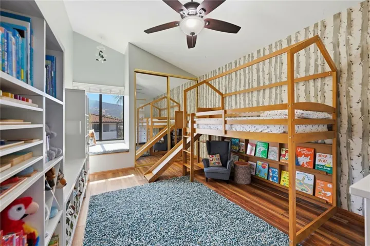 1931 Warmlands Avenue, Vista, California 92084