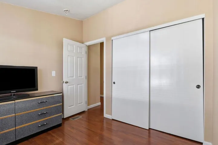 123 El Bosque Drive 123, San Jose, California 95134