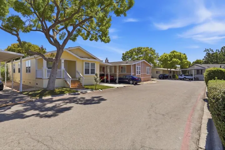 123 El Bosque Drive 123, San Jose, California 95134