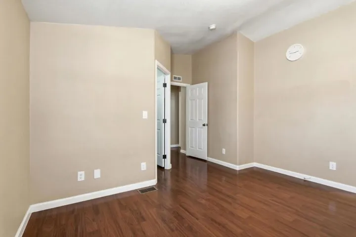 123 El Bosque Drive 123, San Jose, California 95134