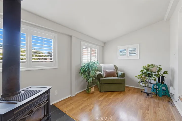 10521 Greenbush, Whittier, California 90604