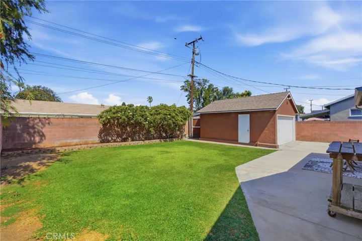 10521 Greenbush, Whittier, California 90604
