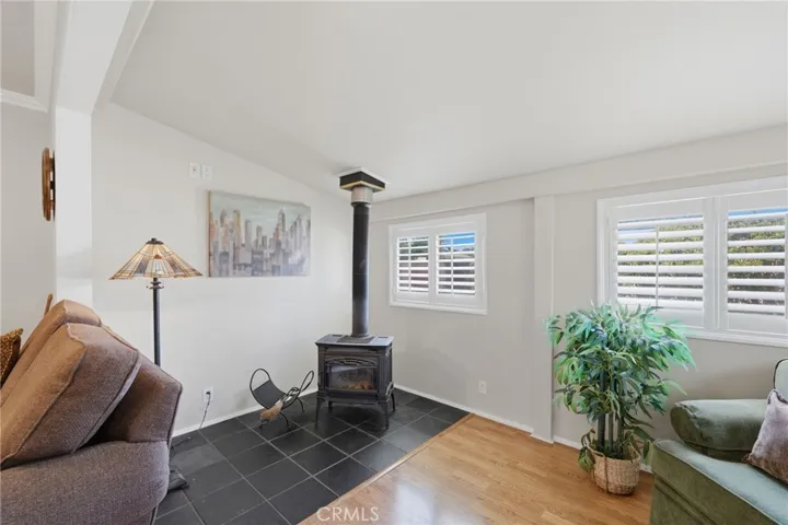 10521 Greenbush, Whittier, California 90604