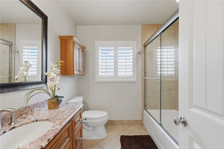 10521 Greenbush, Whittier, California 90604