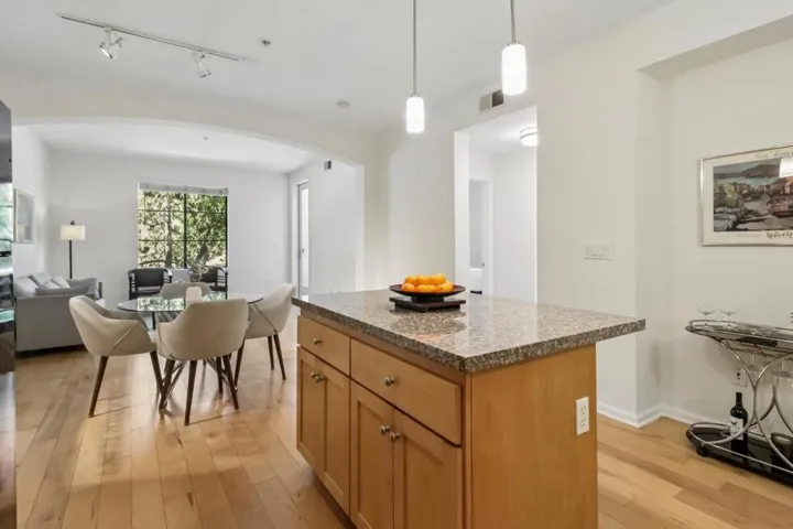 800 N 8th Street 101, San Jose, California 95112