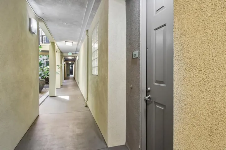 800 N 8th Street 101, San Jose, California 95112