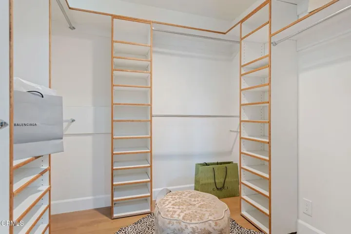 24-Primary Closet