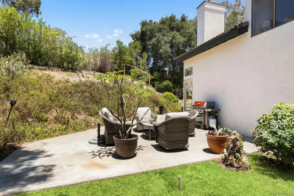 6426 Caminito Listo, San Diego, California 92111 — photo 5