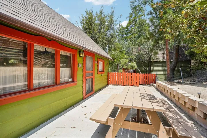 2-web-or-mls-Schaffer Dr-S1607-005