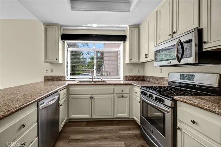 2316 Cascade, Tustin, California 92782