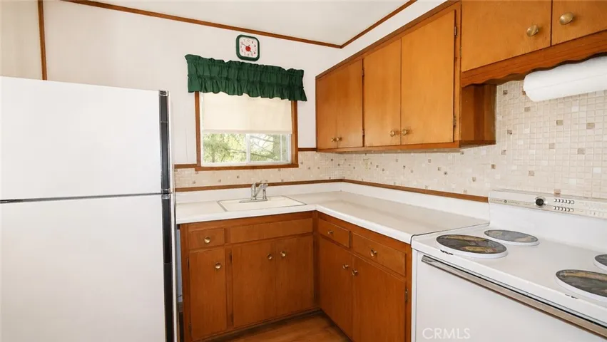 10780 Foothill, Loch Lomond, California 95461