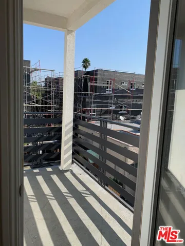 5733 1/2 Fulcher Avenue, North Hollywood, California 91601