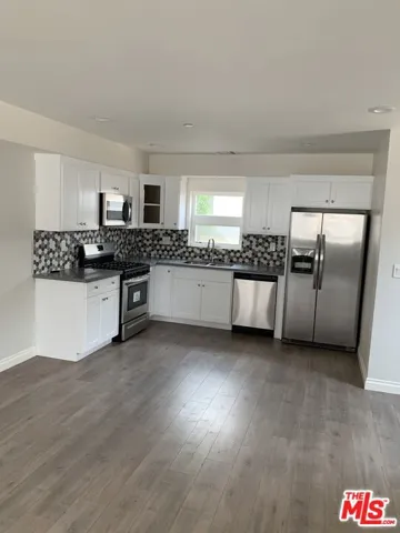5733 1/2 Fulcher Avenue, North Hollywood, California 91601