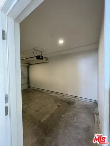 5733 1/2 Fulcher Avenue, North Hollywood, California 91601 — photo 5