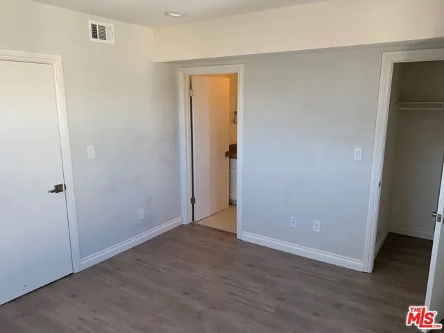 5733 1/2 Fulcher Avenue, North Hollywood, California 91601